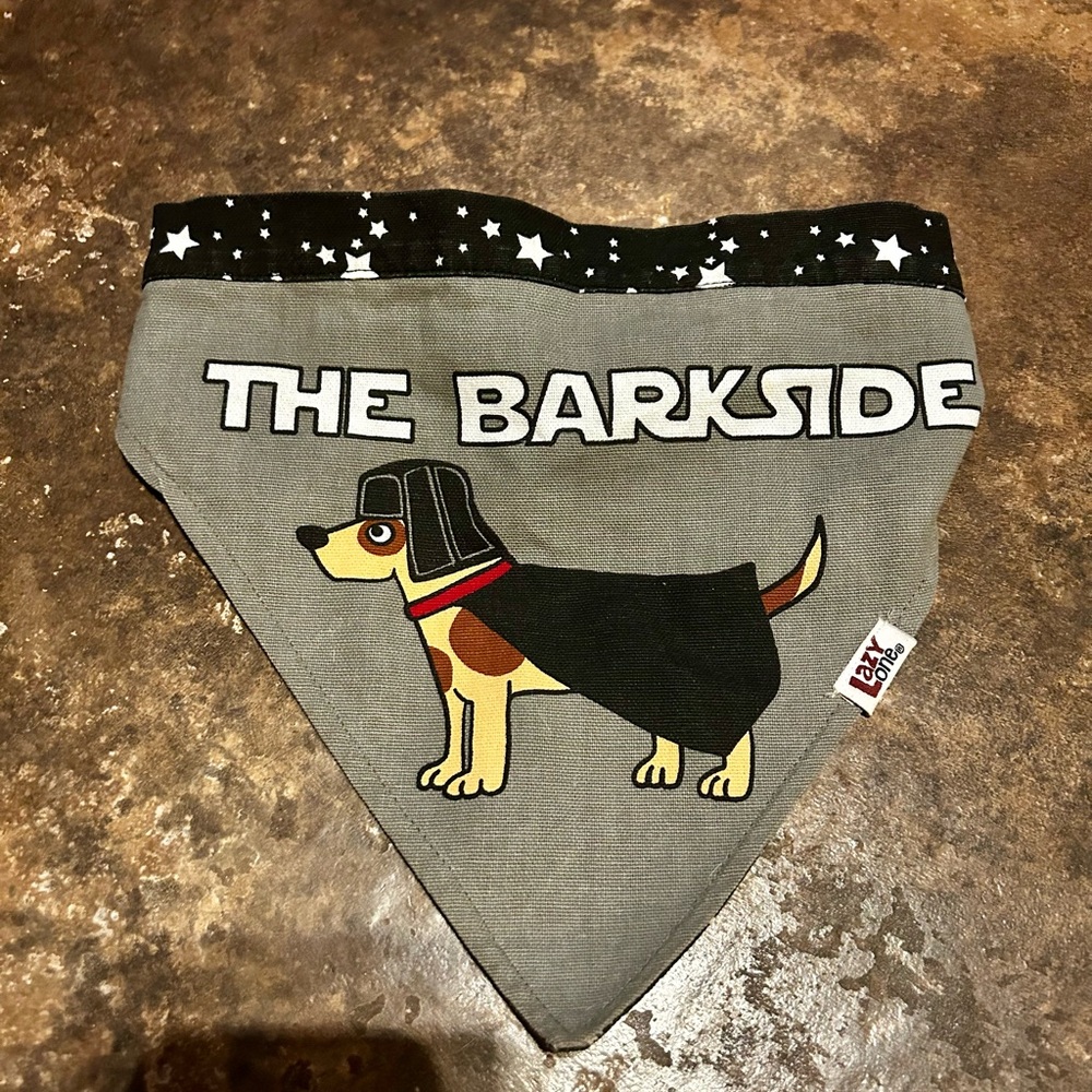 The Barkside Bandana